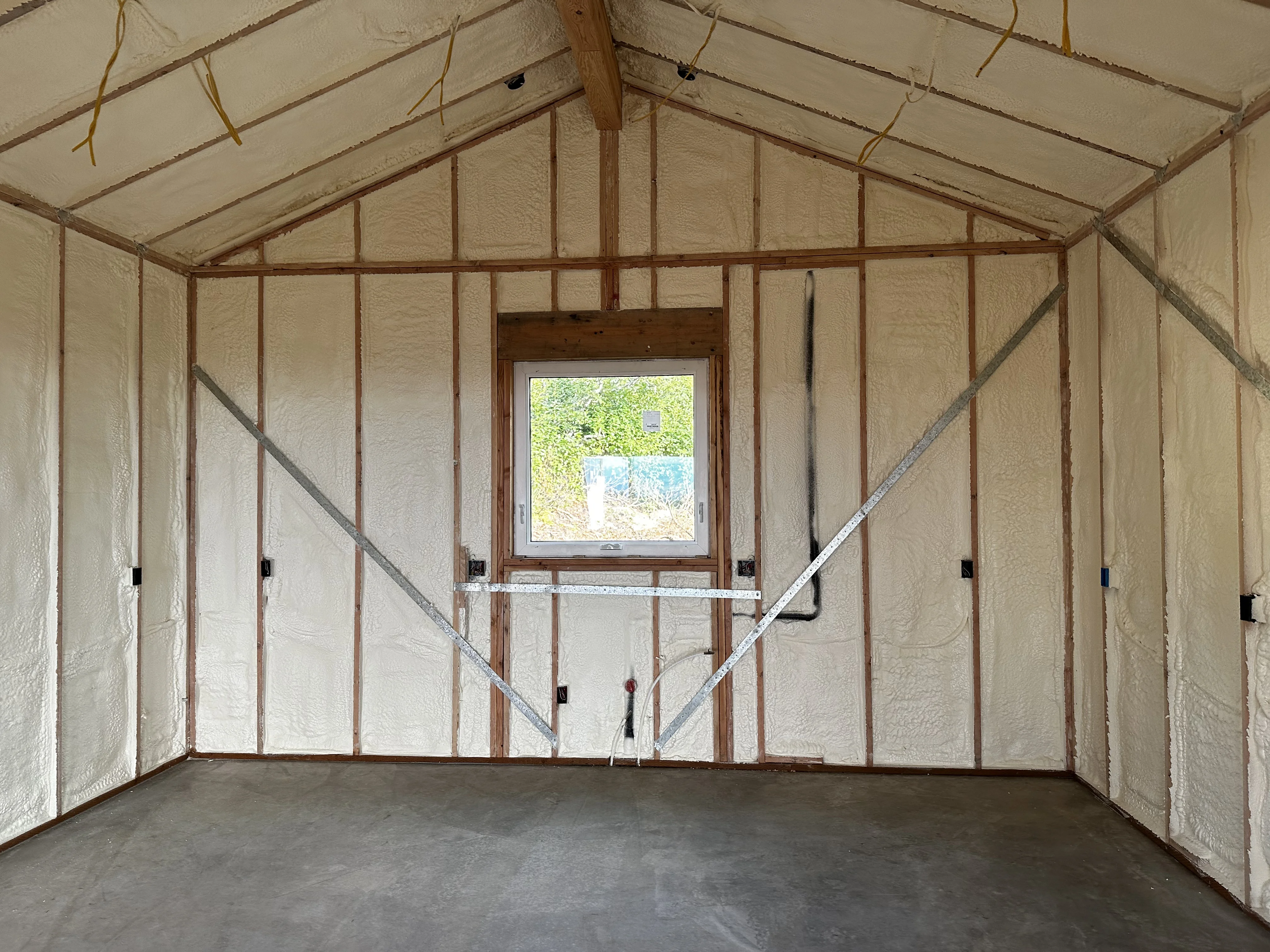 Closed Cell Spray Foam service